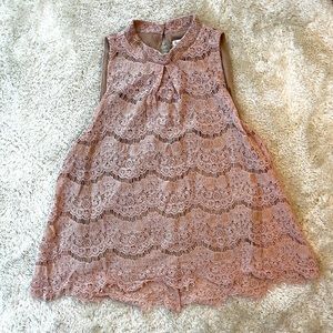 Pink top without sleeve